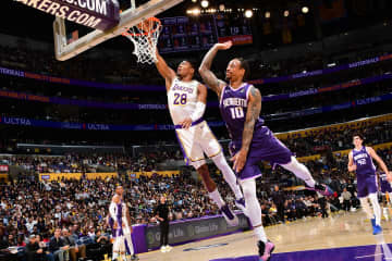 【NBA】八村塁が後半に躍動！豪快ダンク＆３ポイント含む12得点、レイカーズはキングスに快勝し連敗を３でストップ＜DUNKSHOOT＞