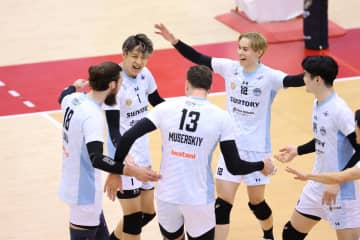 【SV男子結果】サントリーが大阪Ｂとの首位攻防戦で2連勝！ 東京GBは5位に浮上【第8節】