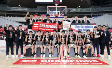 福岡大大濠が2連覇　全国高校バスケ男子