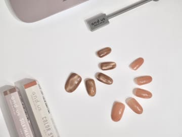 こりゃ人気なの納得♡【3COINS】330円で超優秀「スティックジェルネイル」試してみた！