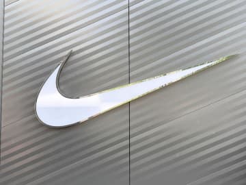 【NIKE】が値下げだと！？ 買い逃したくない♡「注目スニーカー」