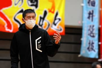 元サントリーのV戦士 塩田達也がJOC杯で京都府選抜男子を初監督。中学生たち若年世代へ大切にしてほしいこととは