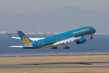 ベトナム航空、2026年元日から名古屋〜ハノイ線にA350-900投入！ 放水アーチ実施予定