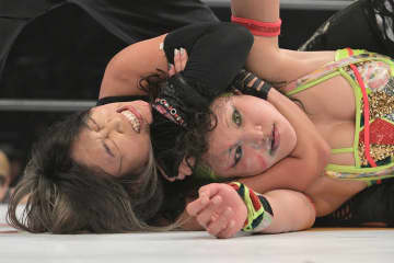 【スターダム】小波が飯田沙耶下しワンダー王座Ｖ１　次期挑戦者にはヘイトの同門・吏南が名乗り