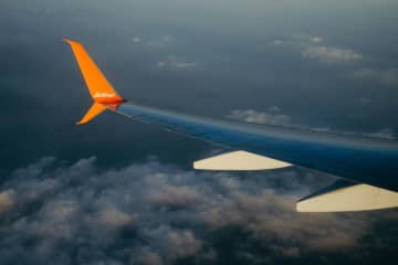 韓国航空機事故から1年、原因究明を求め空港で暮らし続ける遺族も＝韓国ネット「誰も責任を取ってないのは異常」