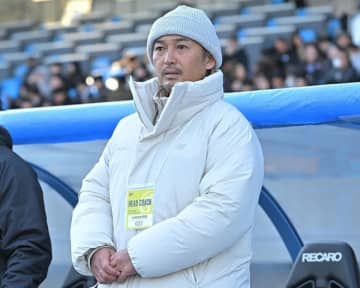 「悔しいです。１点も取れなかった」九州文化学園の元Jリーガー指揮官が唇を噛む。100％を出し、勇気を持って戦った選手たちを「誇りに思います」【選手権】