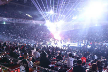 【スターダム】両国大会の観衆は6563人　岡田太郎社長は新日本プロレス超えを予告「日本のプロレス界１位を狙っていく」