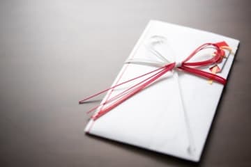 勤続10年の金一封が「1万円」で絶望 「これが退職のきっかけになった」と振り返る男性