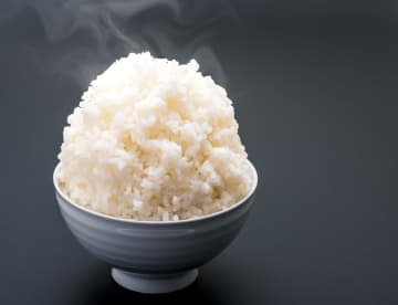 お米券配布も虚しくコメ価格が “2週連続”『値上がり』結果的に “高止まり状態” になりネットでコメント殺到「割引分値上げされてたらなんの意味もないでしょ。」「結局JAの在庫を減らす目的だったとしか思えないんだが」