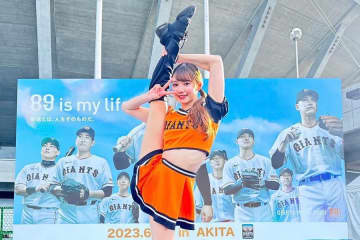 “美しすぎる開脚”で台湾も魅了　ミニスカ衣装で共演…元巨人チアが「めっちゃ可愛い」
