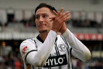 堂安律＆小杉啓太のフランクフルト、ブンデス2部得点ランクトップのFWを獲得