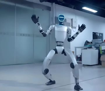 人型ロボットのレンタル市場が拡大、費用は1日4500円から―中国