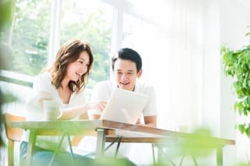 【専門家監修】妊娠中のお金の不安…大丈夫？　 貯められる夫婦になるために！　今、話し合う家計管理と節約のポイントは？