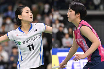 19歳・宮崎友花、全日本２連覇ならず　世界女王・山口茜が３年ぶり５度目V　白熱の“女王対決”を制す【全日本総合バドミントン】
