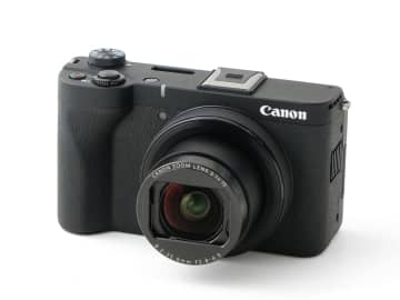 新製品レビュー：“高機能”レンズ一体型カメラ特集：キヤノン PowerShot V1　1.4型センサーと超広角ズームレンズの組み合わせの妙