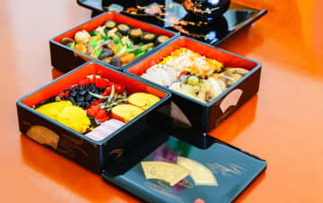 おせち料理に入れてはいけないNG食品６選…肉や刺身はダメ？その理由とは