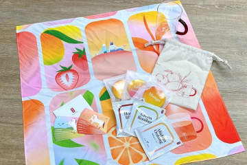 ゴンチャ「2026年福袋」開封レポ。ドリンク・トッピングチケット合計10枚に実用性ばっちりの可愛いグッズ付きは買って損なし。