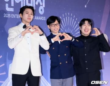 【PHOTO】ユ・ジェソクからBilllie つきまで「2025 MBC放送芸能大賞」レッドカーペットに登場