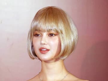 韓国の超人気ガールズグループ NewJeansのメンバーに431億ウォン請求！所属レーベルが訴訟起こす