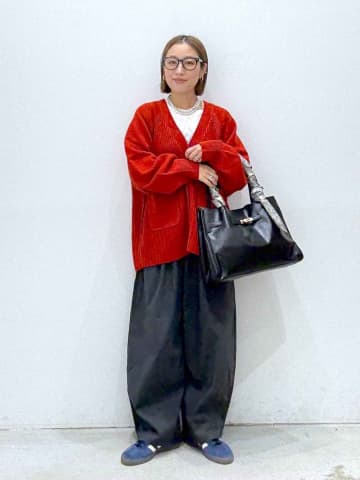 「赤は派手だから似合わない」→ 諦めないで！【LEPSIM】40・50代の「おすすめアイテム」