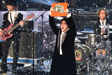 【レコ大】Mrs. GREEN APPLEが「ダーリン」で大賞３連覇！ 大森元貴「これからも真摯に」