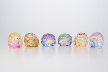 “透メェ～!!”なヒツジのソフビガチャが2026年1月下旬発売グラデーションカラーの全6種がラインナップ