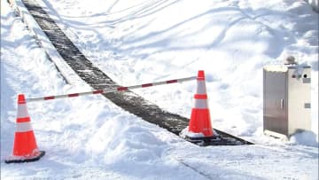 エスカレーターで男児死亡…死因は窒息死　朝里川温泉スキー場は危険性認識も監視員配置せず　警察は業務上過失致死容疑も視野に捜査　北海道・小樽
