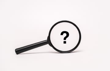 子どもが2人いて世帯年収は300万円ほどです。家賃を抑えたいのですが、どうしたら公営住宅に入れますか？ 入居条件を教えてください。