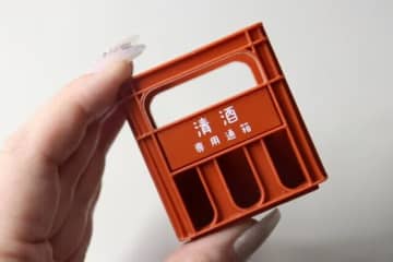 ダイソーで密かに人気♡「可愛いだけじゃなかったんだ」意外な活用法があるミニチュアグッズ