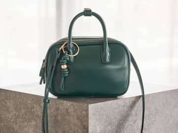 【studio CLIP】の優秀バッグ値下げキター！「出し入れも楽々」「見た目以上に収納可能」