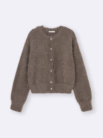 GUの「ふわもこカーデ」が可愛い！着るだけでトレンドど真ん中♡おしゃれさんの着回しテク