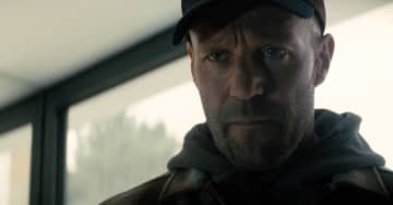 怒りのステイサム、恐怖の尋問シーン『ワーキングマン』山路和弘VS堀内賢雄の激シブ日本語吹替版本編映像