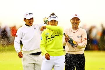 仲間からの祝福／2025年ベストショット3選【村上航】