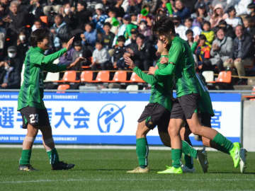 神戸弘陵が前回王者・前橋育英を撃破　神村学園、東福岡、流通経済大柏、昌平など次戦へ　2回戦第1試合が終了