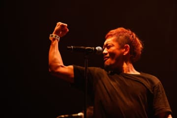 【ライブレポート】BRAHMAN＜尽未来祭 2025＞DAY2、共にシーンを牽引するフェスの主役たち「失い続けろ。迷い続けろ。それでもやり続けろ」