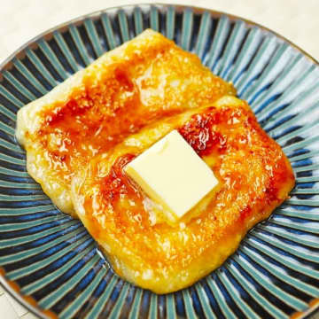 【お正月の餅は全部コレにしたい】「お雑煮の分、残しておいて！」「家族が一瞬で食べ尽くす」切り餅の簡単おやつレシピ3選