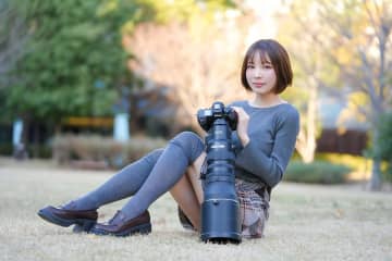 ギャップ萌え！ ニコンZ9＋ヨンニッパを手持ちで使いこなすグラビアアイドルの実態に迫る