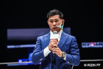 眼窩底骨折のYA-MANが引退危機！？「斜視と複視が治んなくてリングで喋るの最後になるかもしれない」