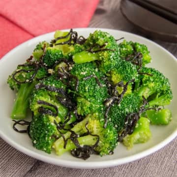 【ブロッコリーはこれで決まり】和えても揚げてもおいしい！ブロッコリーの簡単副菜レシピ4選