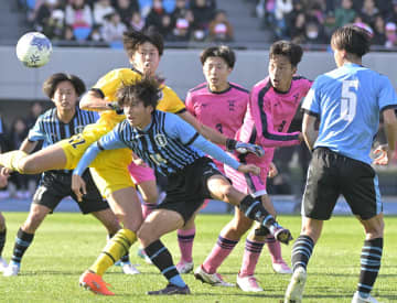 【高校サッカー選手権】神奈川代表・日大藤沢が初戦突破　岡山学芸館に快勝、FW有川が2得点