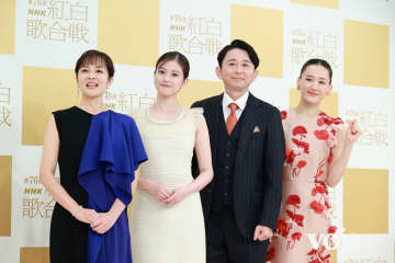 「第76回NHK紅白」“放送100年SPメドレー”で華々しく開幕　綾瀬はるか「広島パワーでがんばりましょう！」