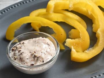 切らない！加熱しない！混ぜるだけ！ツナ缶と豆腐のディップソース