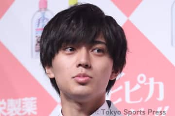 永瀬廉　福山雅治も仰天…冬の北海道をサンダルで闊歩「お風呂を掃除する時のサンダル」