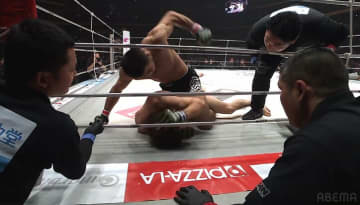 「ストップ遅すぎる」「止めてあげて」朝倉未来、衝撃結末にファン悲痛 「人間の種類が違うみたい」ケンコバ驚き