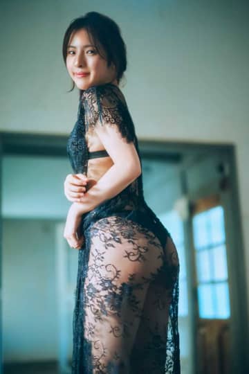 大塚七海1st写真集の先行カット解禁。透明感と大人の魅力が交差