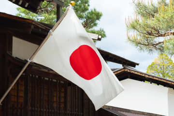 国内で高まる『愛子天皇待望論』高市首相は実現に『否定なし』も ネットでは賛否両論「愛子さまが天皇に即位されることはあり得ません。国民の多くは望んでいないし、国外の声は少なくても関係ない。」「総理大臣も女性だし天皇陛下も女性でいいと思う。今まで女性天皇は8人いたそうだ」