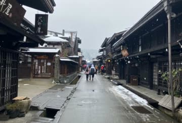 白銀の世界に包まれる「冬のバス旅」！ 「飛騨高山」拠点に東・西・南へ、絶景＆人気スポットめぐり「現地レポ」