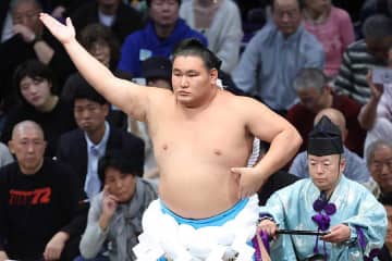 「ご報告です」横綱・豊昇龍から驚きの大ニュース　祝福殺到「大変な地位」「ご両親も立派」