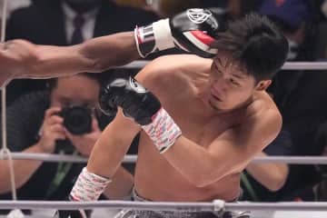 「レフェリー遅すぎないか？」　ボコボコにされた朝倉未来にネット悲鳴…「見るの怖くなった」