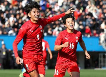 奪われたら５秒で――敵将も「あのぐらい速いとは…相当速かった」と口に。夏の王者が冬も席巻しそうだ。“神速”は必見【選手権】